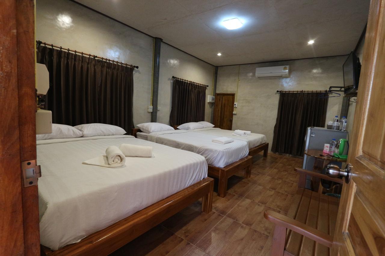 Baan Khue Wieng Resort Mae Sariang Exterior photo