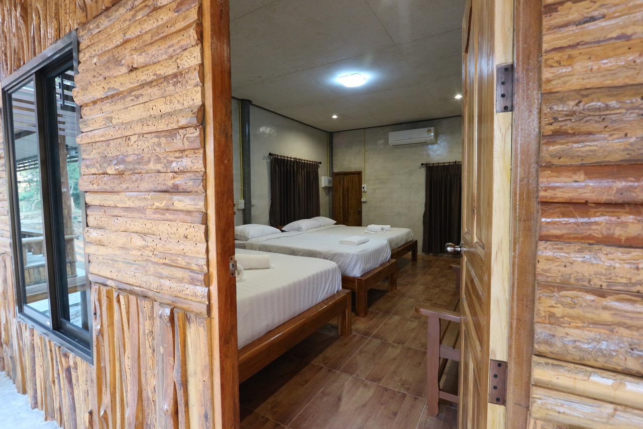 Baan Khue Wieng Resort Mae Sariang Exterior photo